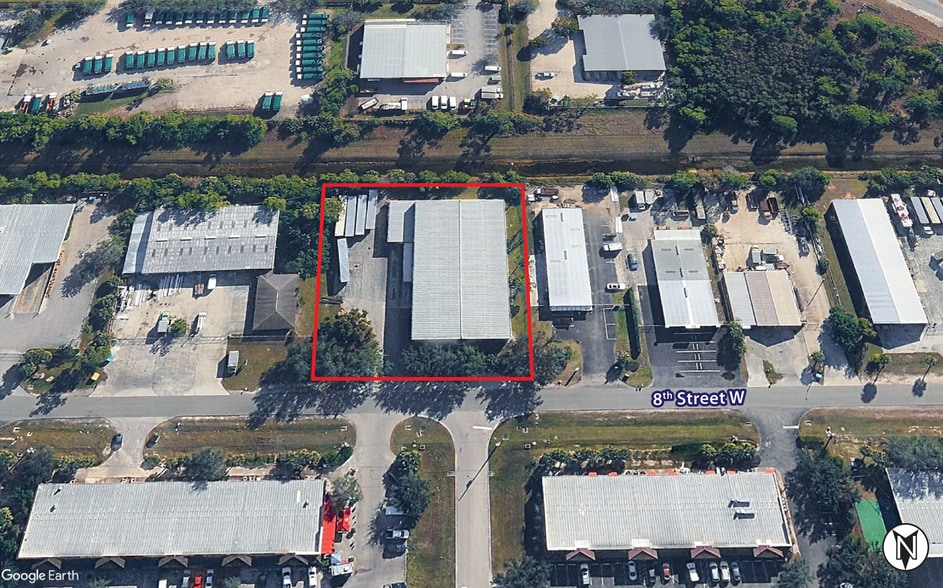 More Photos Of 5607 8th St W, Lehigh Acres Warehouse For Lease
