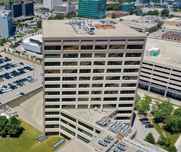 More Photos Of 243 Consumers Rd, Toronto Office For Lease