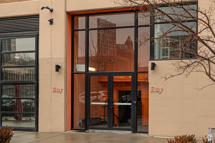More Photos Of 117 Adams St, Brooklyn Office For Lease