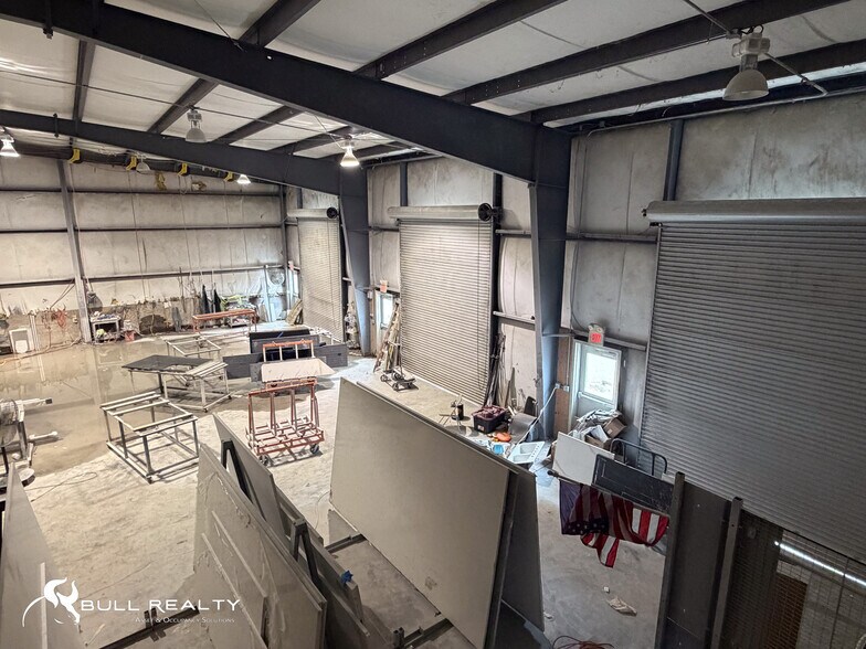 More Photos Of 155 Hunt Dr, Rossville Warehouse For Sale