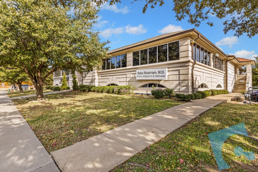 More Photos Of 1601 Lancaster Dr, Grapevine Medical For Lease