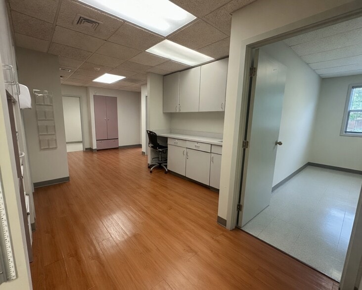 More Photos Of 65 Lacey Rd, Whiting Medical For Sale