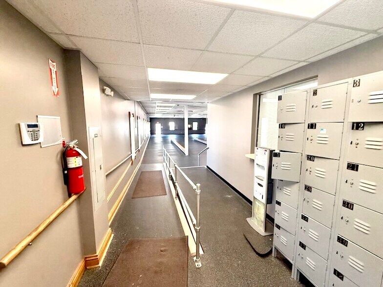 More Photos Of 3548 Western Ave, Connersville Mixed Retail For Sale