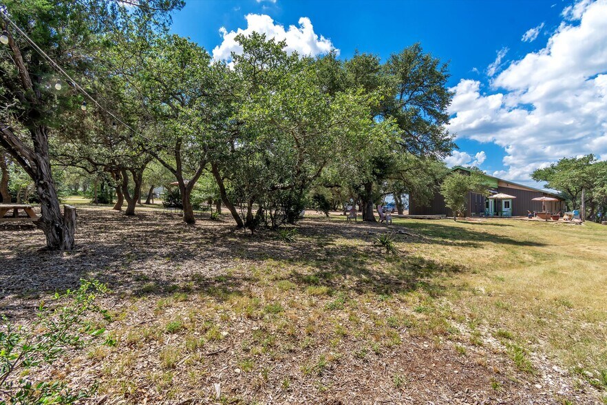 More Photos Of 4002 E Highway 290, Dripping Springs Freestanding For Sale