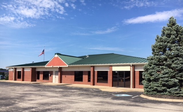 More Photos Of 103-115 Hunter Station Rd, Sellersburg Unknown For Lease