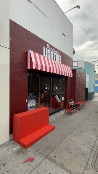 More Photos Of 1302-1306 Abbot Kinney Blvd, Venice Storefront Retail Residential For Lease