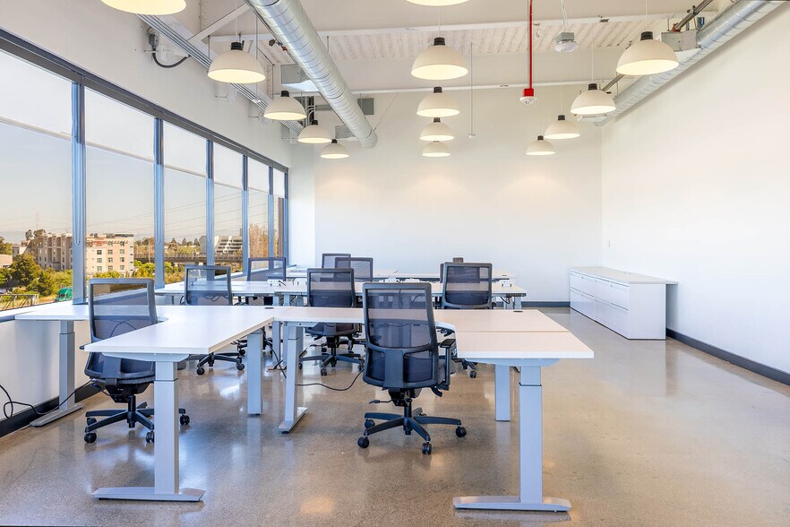 More Photos Of 1840 Gateway Dr, San Mateo Coworking Space