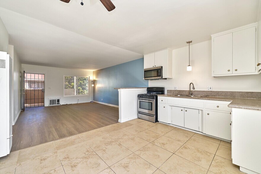 More Photos Of 1381 Burwood St, La Habra Apartments For Sale