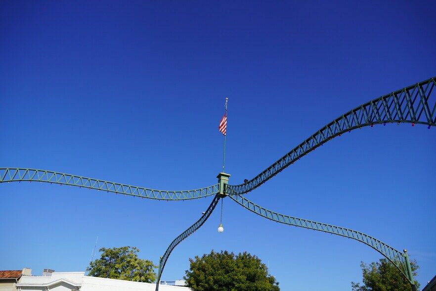 More Photos Of 400-406 D St, Marysville Storefront For Lease