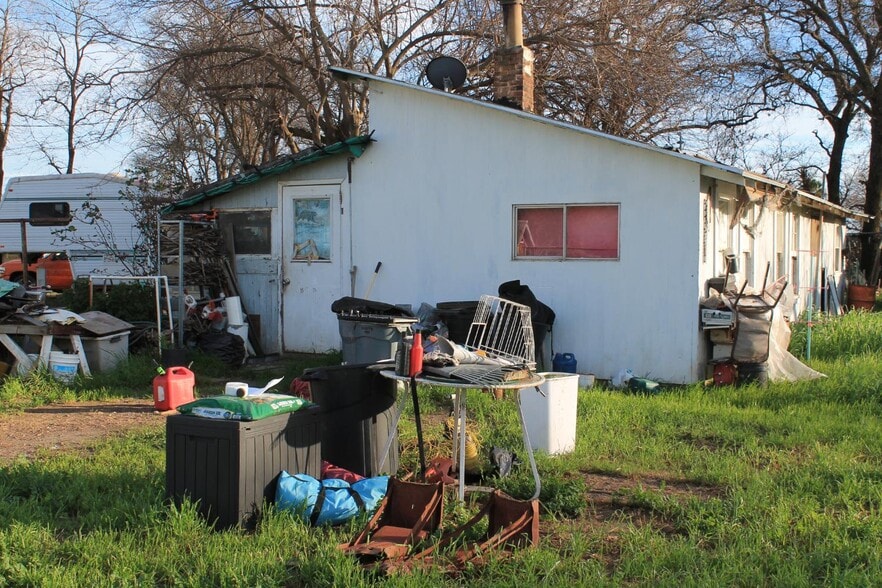 More Photos Of 8165-8169 State Highway 99E, Los Molinos Manufactured Housing Mobile Home Park For Sale