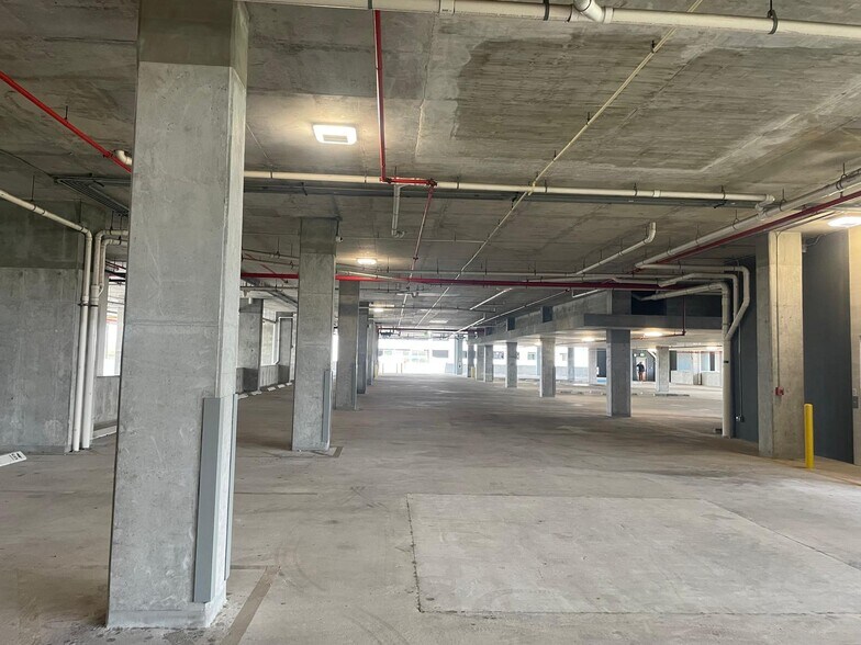 More Photos Of 21290 Biscayne, Aventura Office For Lease