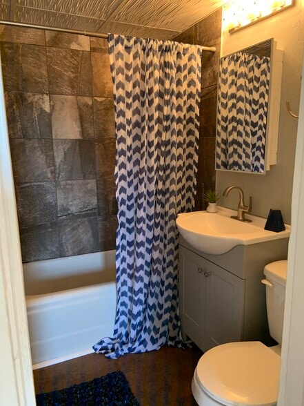 More Photos Of 801-803 East Dr, Oklahoma City Apartments For Sale