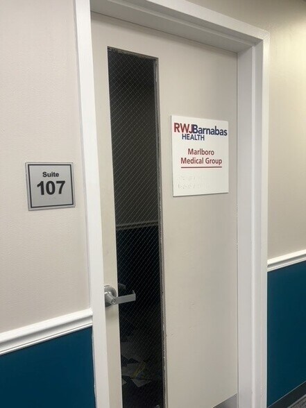 More Photos Of 25 Kilmer Dr, Morganville Medical For Lease