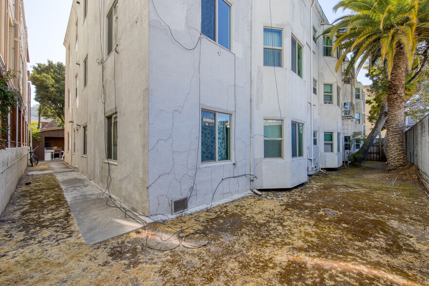 More Photos Of 2525 Durant Ave, Berkeley Apartments For Sale