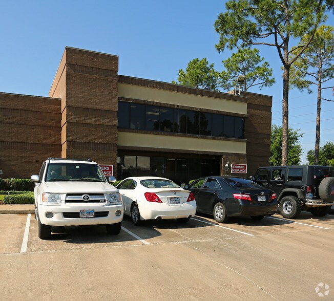 More Photos Of 9821 Whithorn Dr, Houston Office For Lease