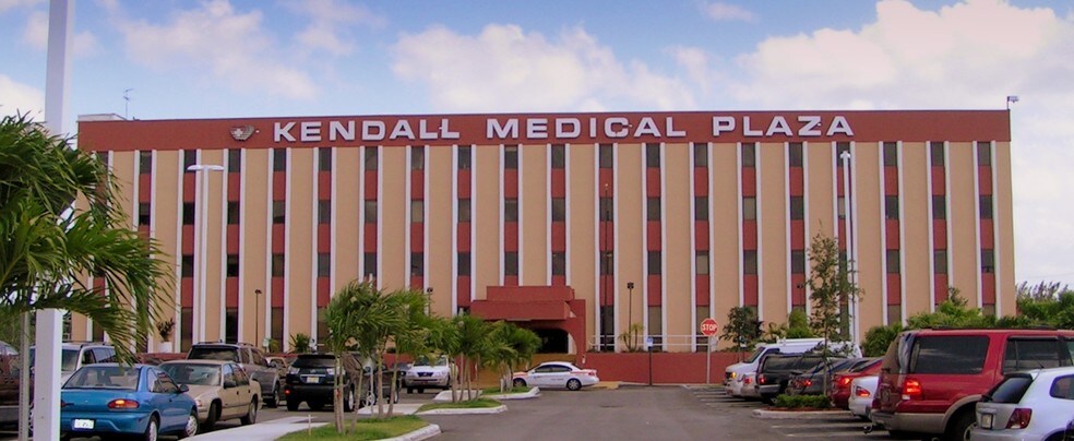More Photos Of 11880 Bird Rd, Miami Medical For Lease