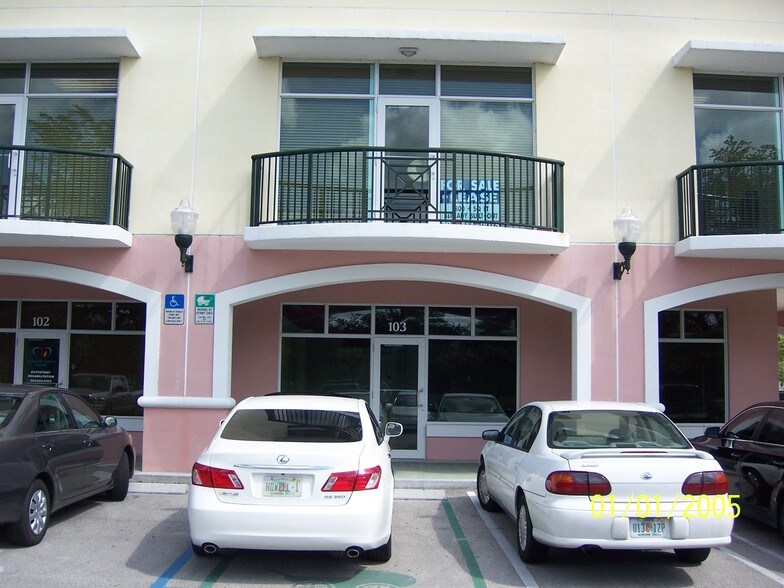 More Photos Of 5803 NW 151st St, Miami Lakes Office For Sale