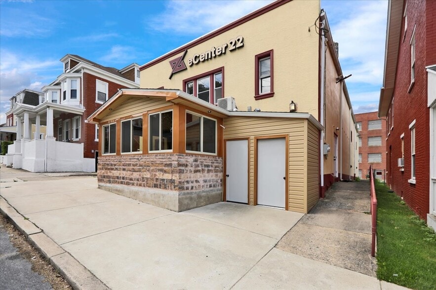 More Photos Of 22 New Holland ave, Shillington Sports And Entertainment For Sale