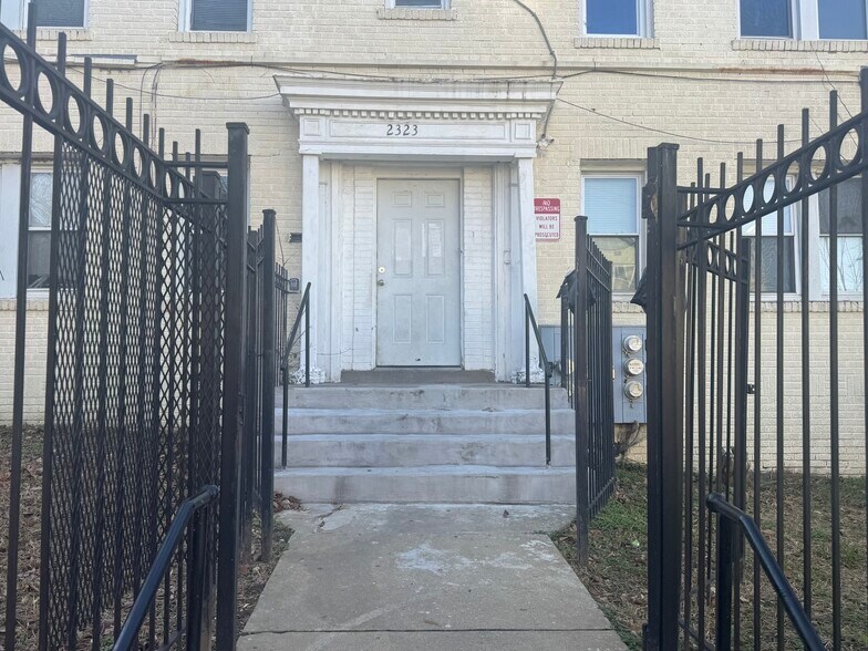 More Photos Of , Washington Multifamily For Sale