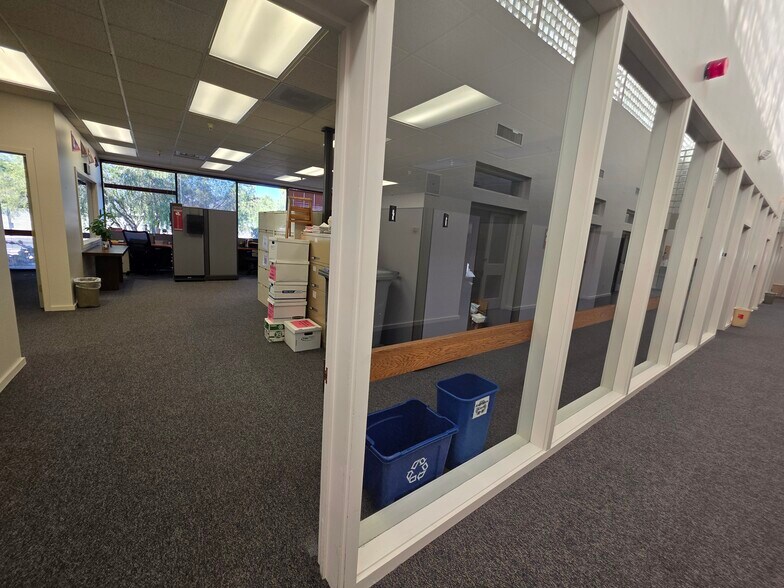 More Photos Of 8467 E Broadway Blvd, Tucson Loft Creative Space For Sale