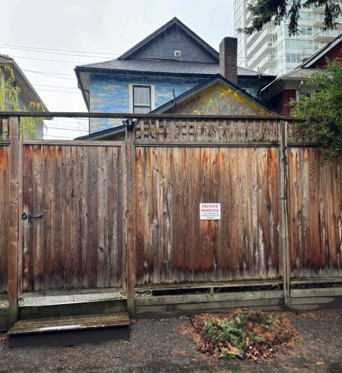 More Photos Of 1182 Thurlow St, Vancouver Freestanding For Lease