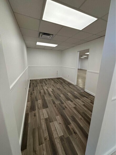 More Photos Of 9474 US-175, Kemp Flex For Lease