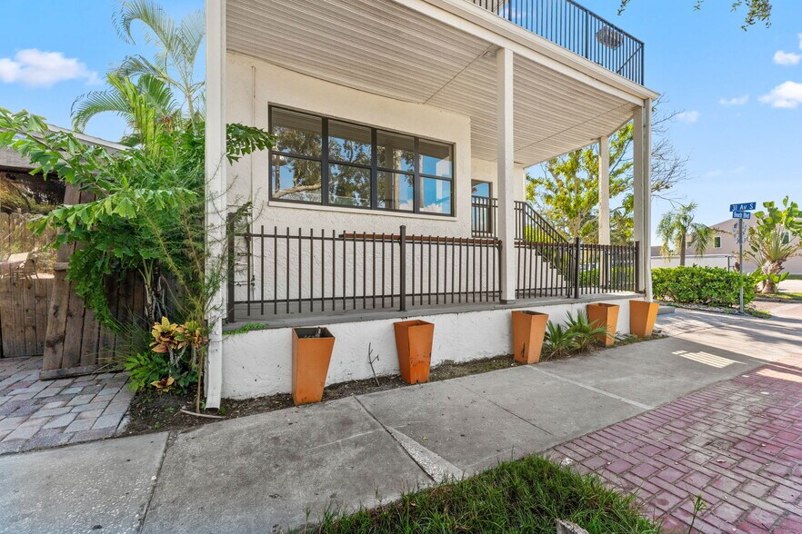 More Photos Of 3062 Beach Blvd S, Gulfport Freestanding For Sale