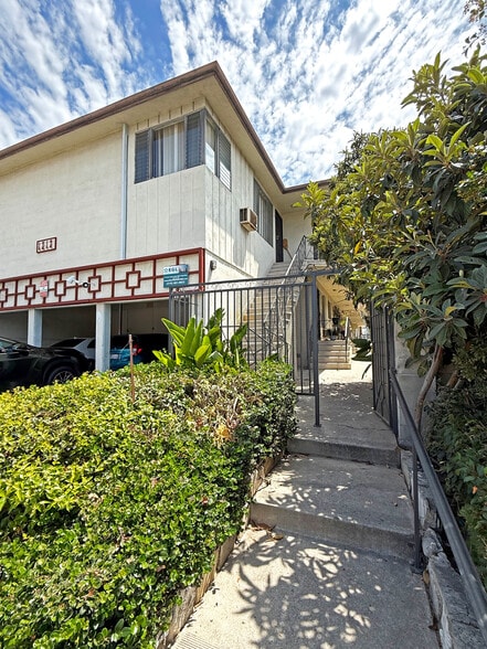 More Photos Of 1212 N New Hampshire Ave, Los Angeles Apartments For Sale