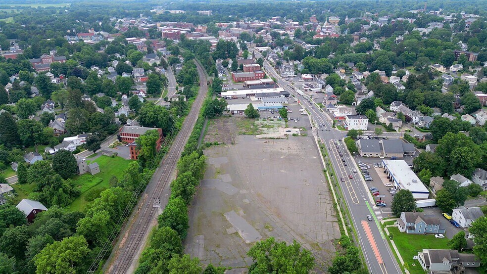 Primary Photo Of 187 King st, Northampton Land For Lease