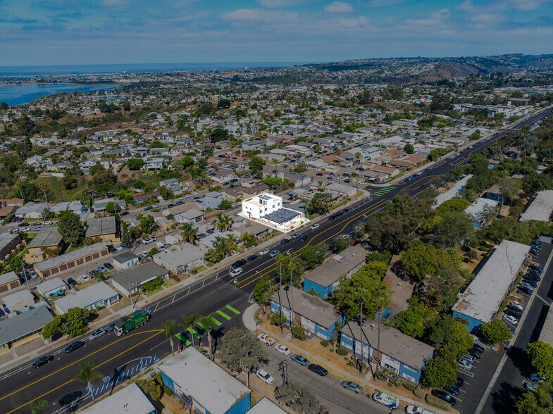 More Photos Of 3244 Clairemont Dr, San Diego Apartments For Sale