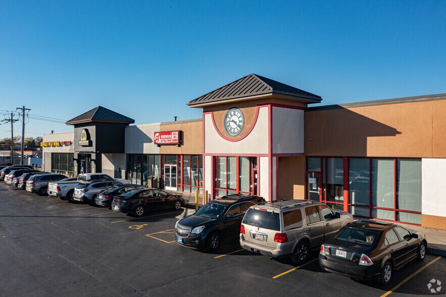 More Photos Of 5081-5093 Glencrossing Way, Cincinnati Freestanding For Lease