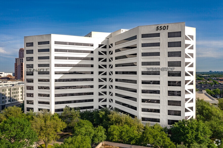 More Photos Of 5501 Lyndon B Johnson Fwy, Dallas Office For Lease