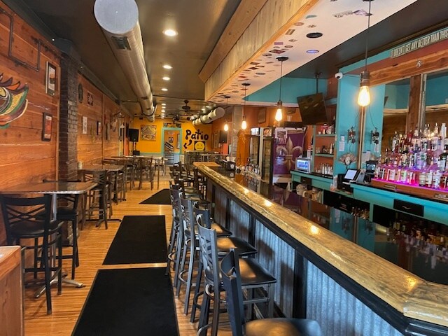 More Photos Of 1731 S 7th St, Saint Louis Restaurant For Sale