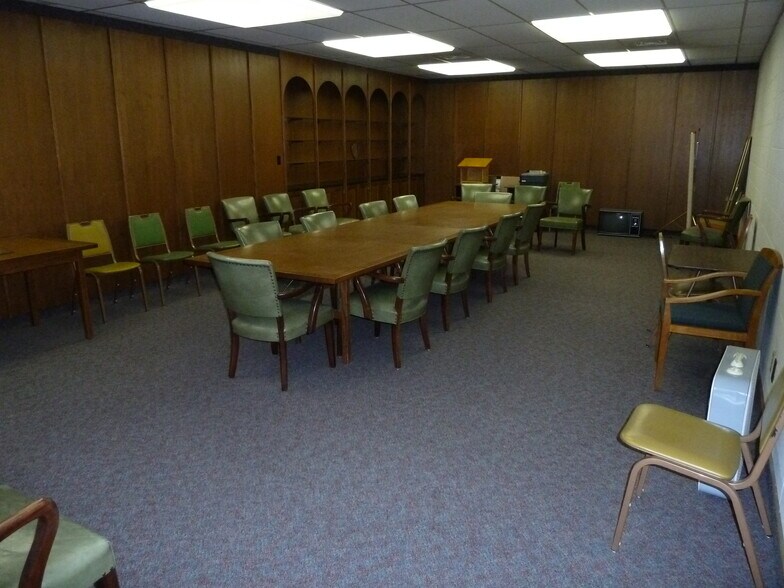 More Photos Of 120 W Park Ave, Anaconda Storefront Retail Office For Sale