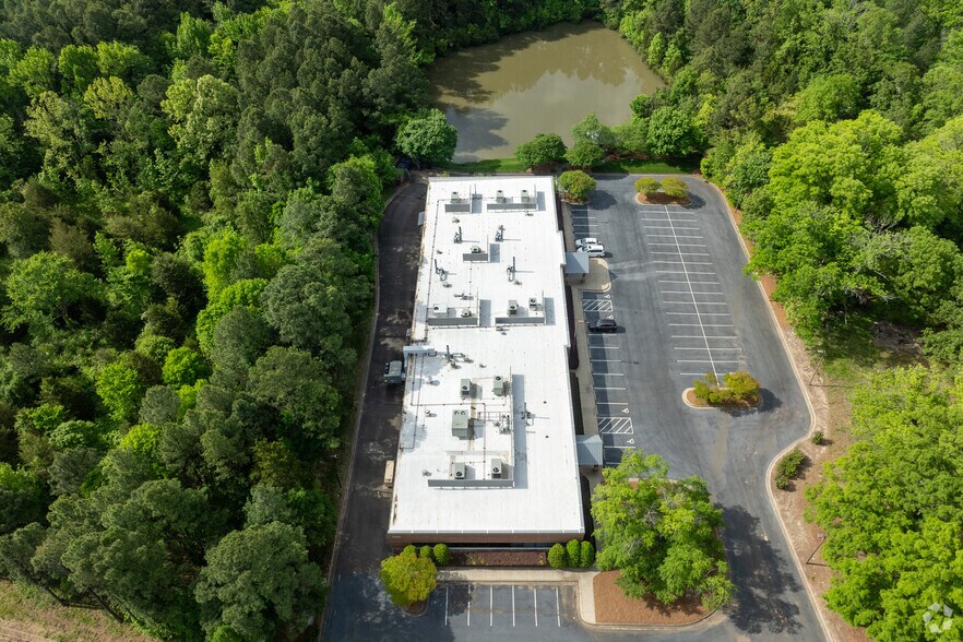 More Photos Of 2202 Ellis Rd, Durham Research And Development For Lease