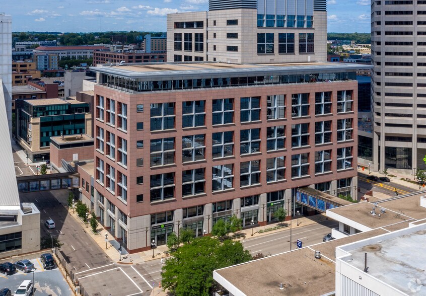 More Photos Of 401 Robert St N, Saint Paul Office For Lease