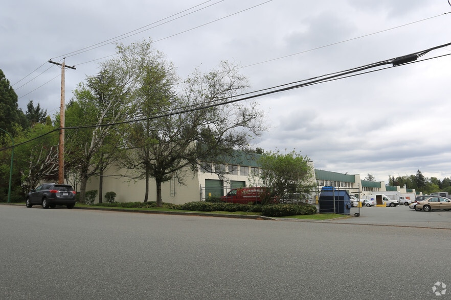 More Photos Of 7618-7648 Winston St, Burnaby Warehouse For Lease