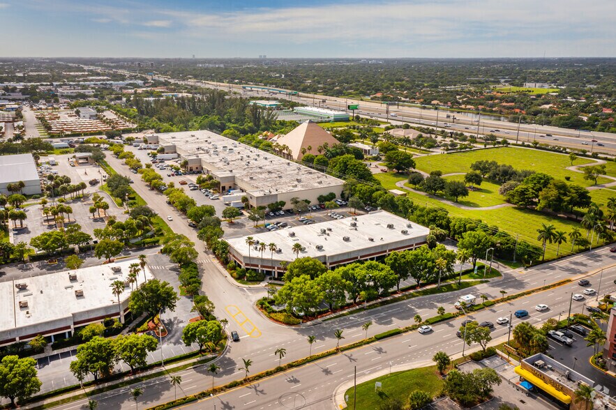 More Photos Of 2501 Davie Rd, Davie Light Manufacturing For Lease