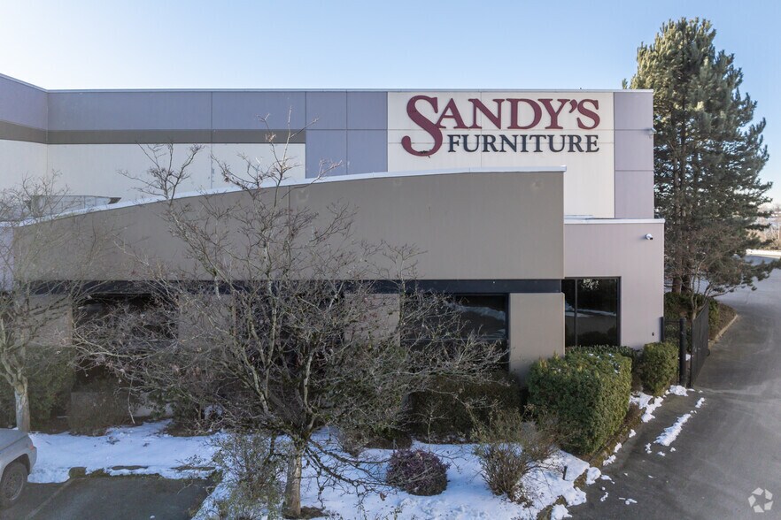 More Photos Of 1400-1450 Brigantine Dr, Coquitlam Warehouse For Lease