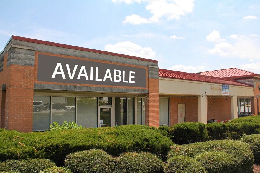 More Photos Of 181-185 N Barrington Rd, Schaumburg Storefront For Lease