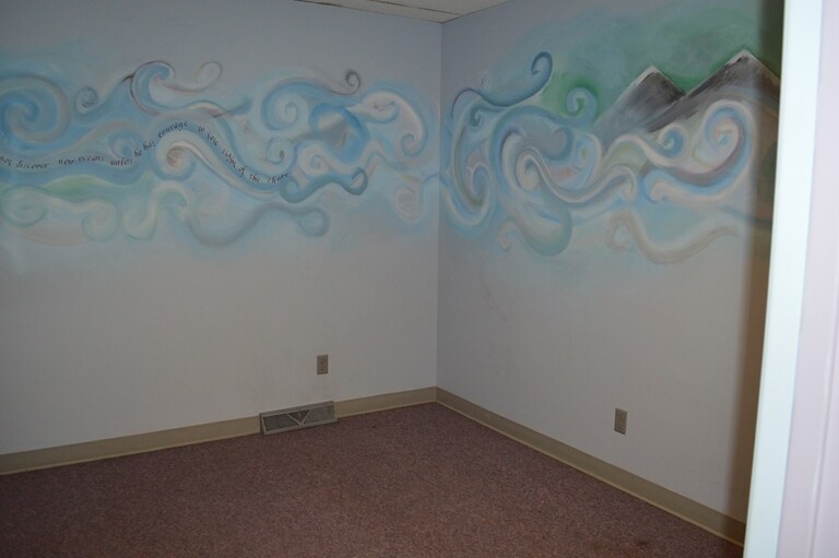 More Photos Of 123 N Alpine Rd, Rockford Freestanding For Sale