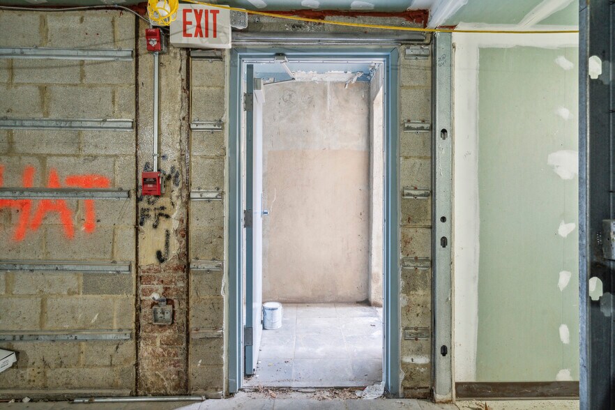 More Photos Of 241-243 Chestnut St, Philadelphia Apartments For Sale
