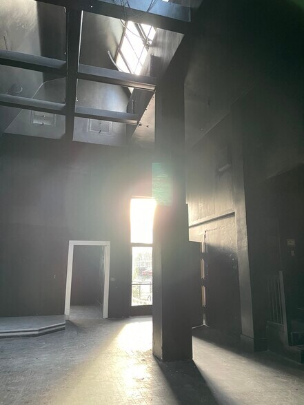 More Photos Of 301 Main St, Vacaville Restaurant For Lease