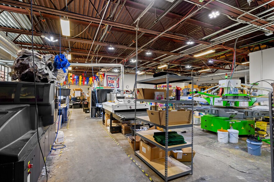 More Photos Of 810 Main St, Buffalo Office For Sale