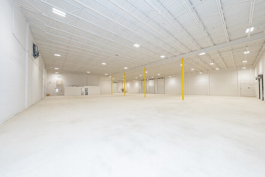 More Photos Of 6630 NW 16th Ter, Fort Lauderdale Warehouse For Lease