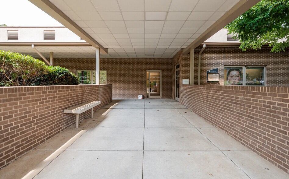 More Photos Of 2609 N Duke St, Durham Medical For Lease