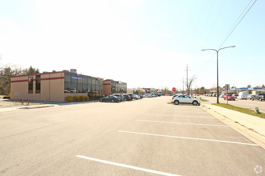 More Photos Of 3060 Packard Rd, Ann Arbor Medical For Lease
