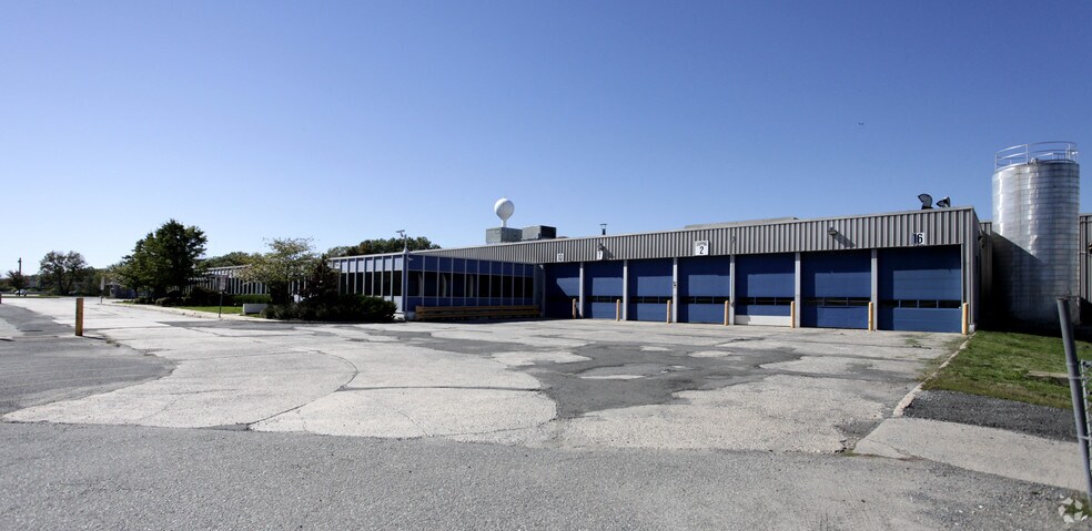 More Photos Of 1735 Jersey Ave, North Brunswick Warehouse For Lease