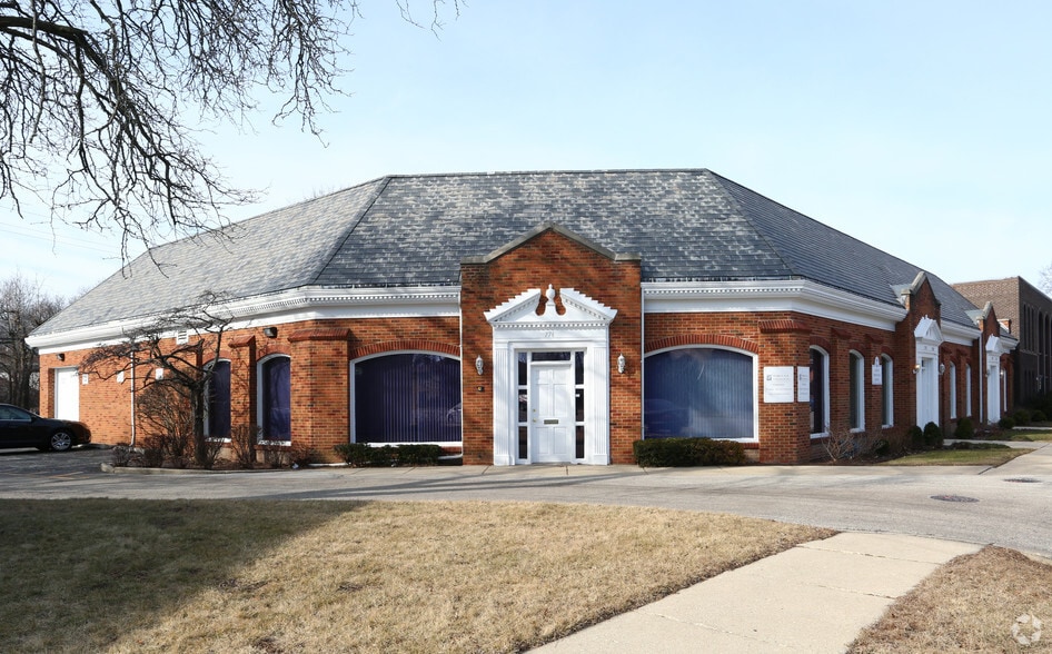 Primary Photo Of 776-784 Busse Hwy, Park Ridge Office For Sale