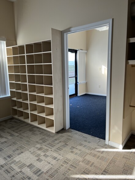 More Photos Of 49 Dansbury Ter, East Stroudsburg Storefront Retail Office For Lease